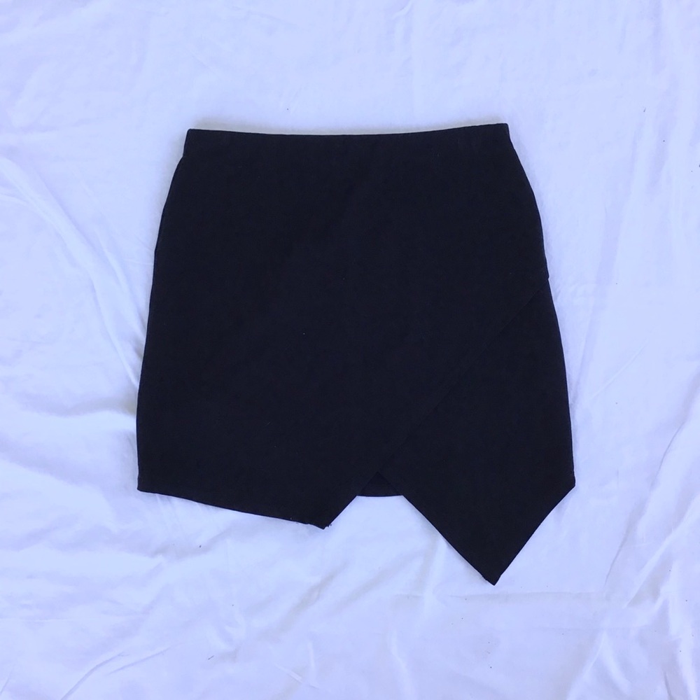 Black skirt